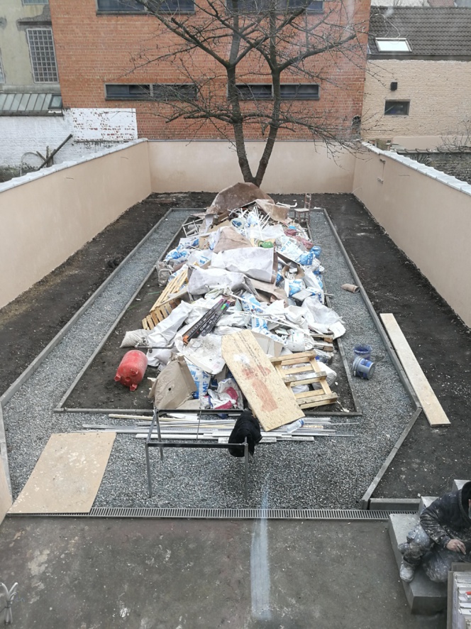 Refaire, réparer ou réarranger votre pelouse - Pose de gazon en rouleaux Refaire, réparer ou réarranger votre pelouse - Pose de gazon en rouleaux